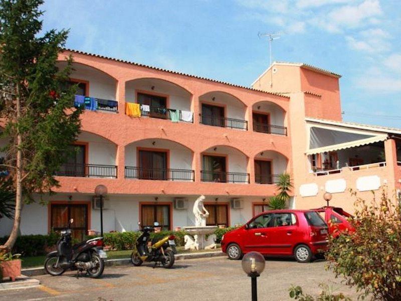 Victoria Hill Hotel Дасия Екстериор снимка